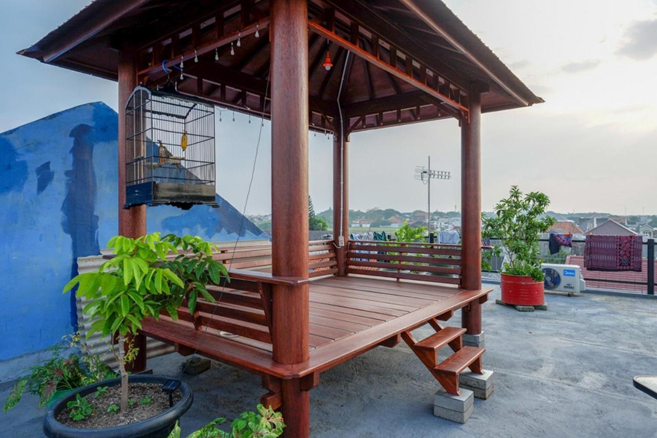 Reddoorz Near Jalan Adi Sucipto Solo Hotell Eksteriør bilde